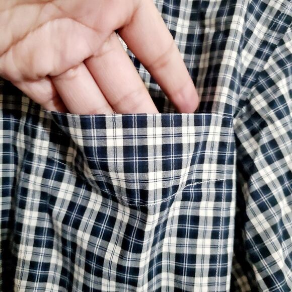 Jos. A. Bank Blue/White Plaid Button Down Shirt Size Large - Picture 6 of 10